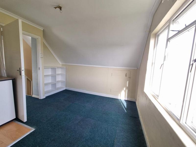 To Let 1 Bedroom Property for Rent in Strandfontein Western Cape